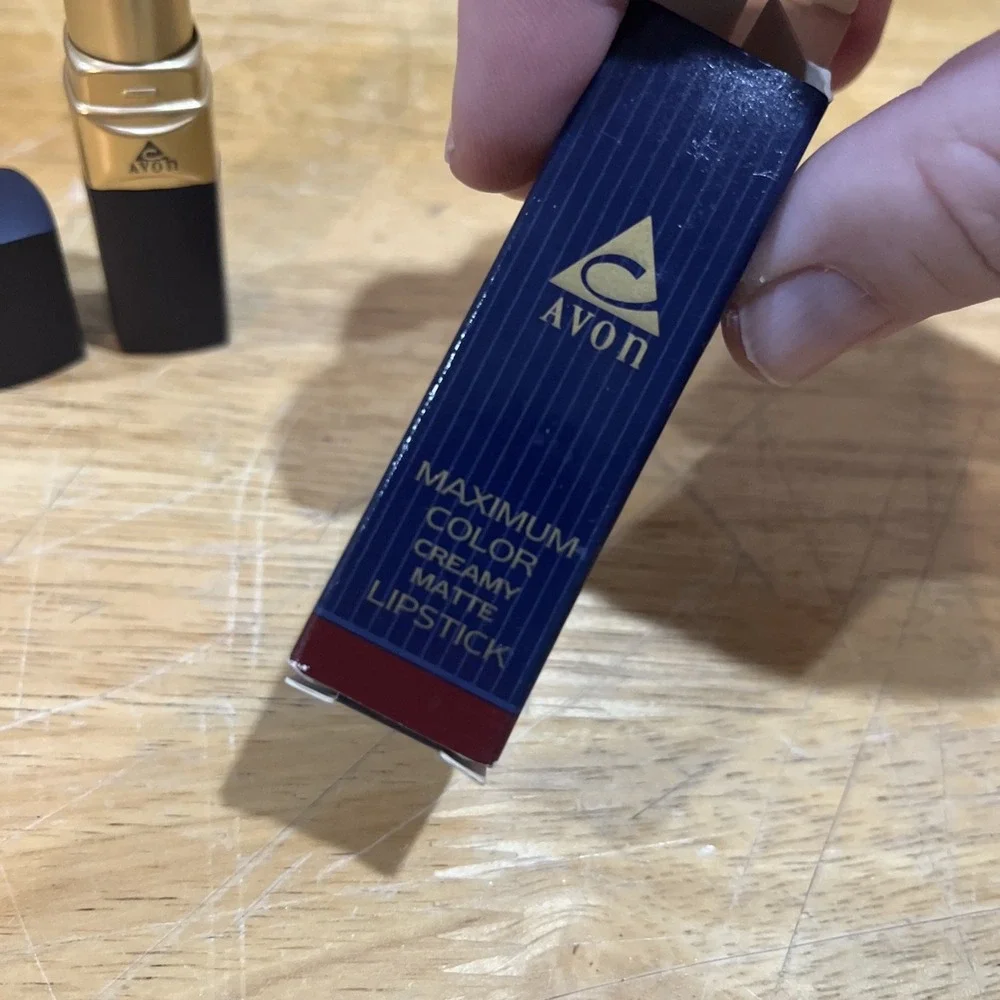 Vintage 1995 Avon Maximum Color Creamy Matte‎ Lipstick .13oz Mocha Delight